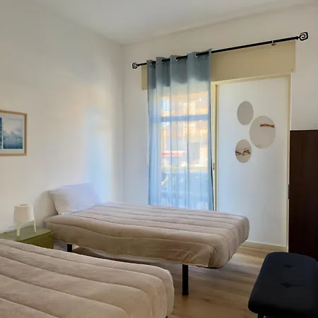 Daire Casa Aquazul - Bem Localizado Em *
